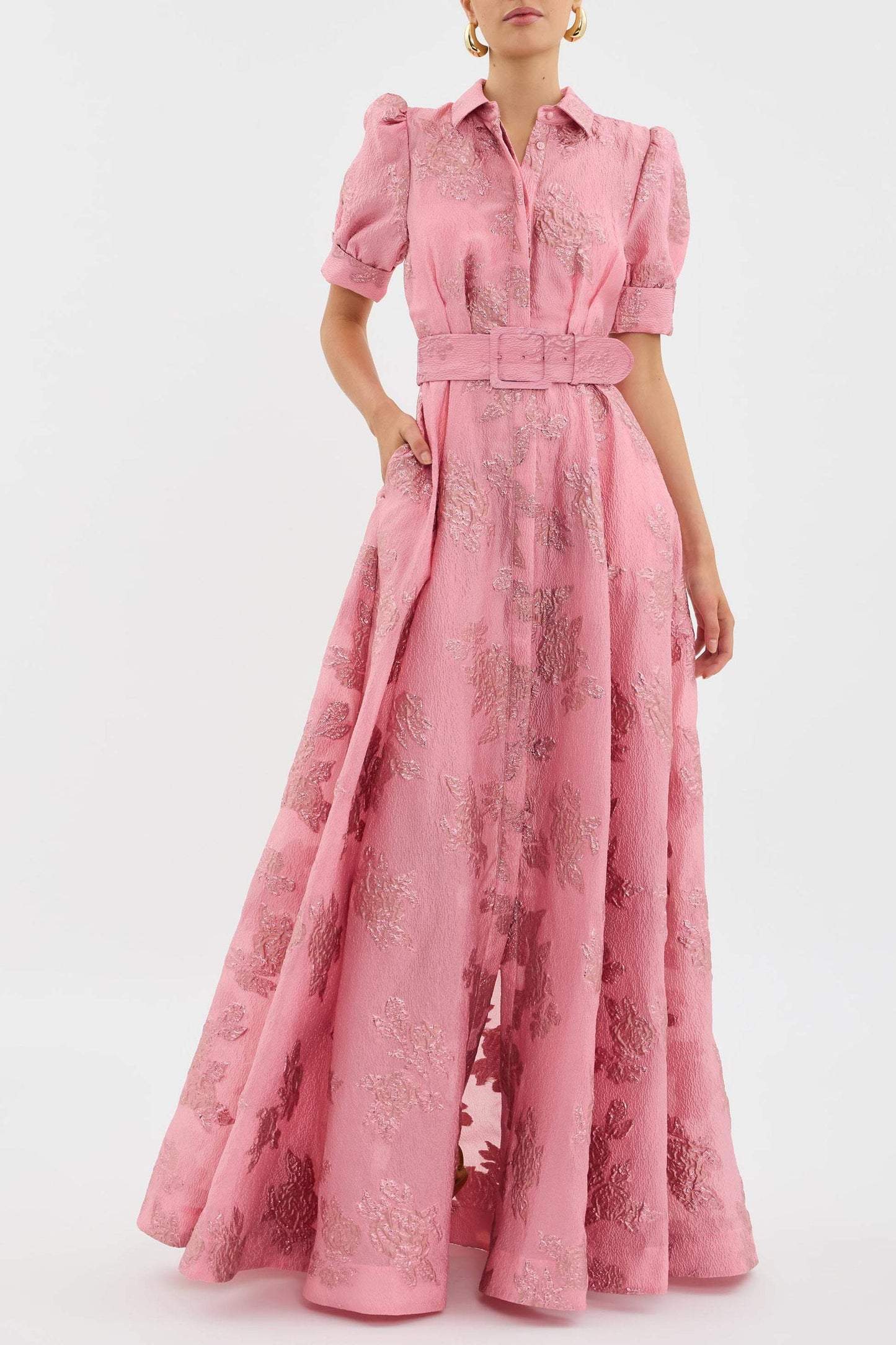 Anabella - Robe courte à manches bouffantes
